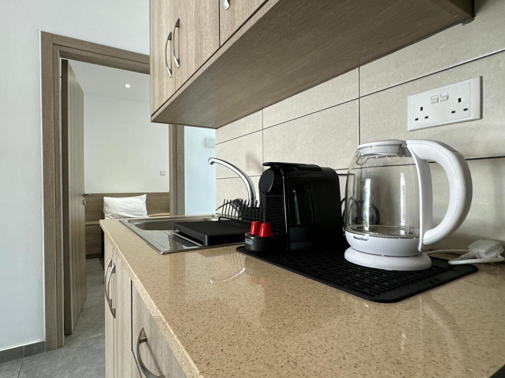 Amazing Napa Apartments Ayia Napa Bagian luar foto
