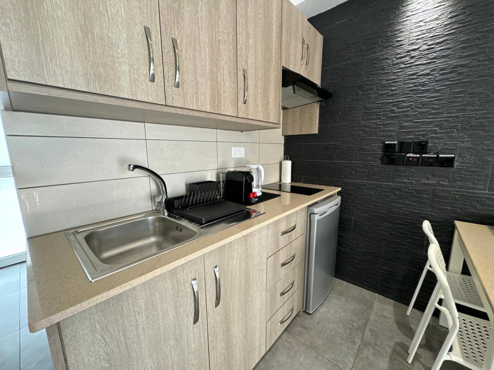 Amazing Napa Apartments Ayia Napa Bagian luar foto