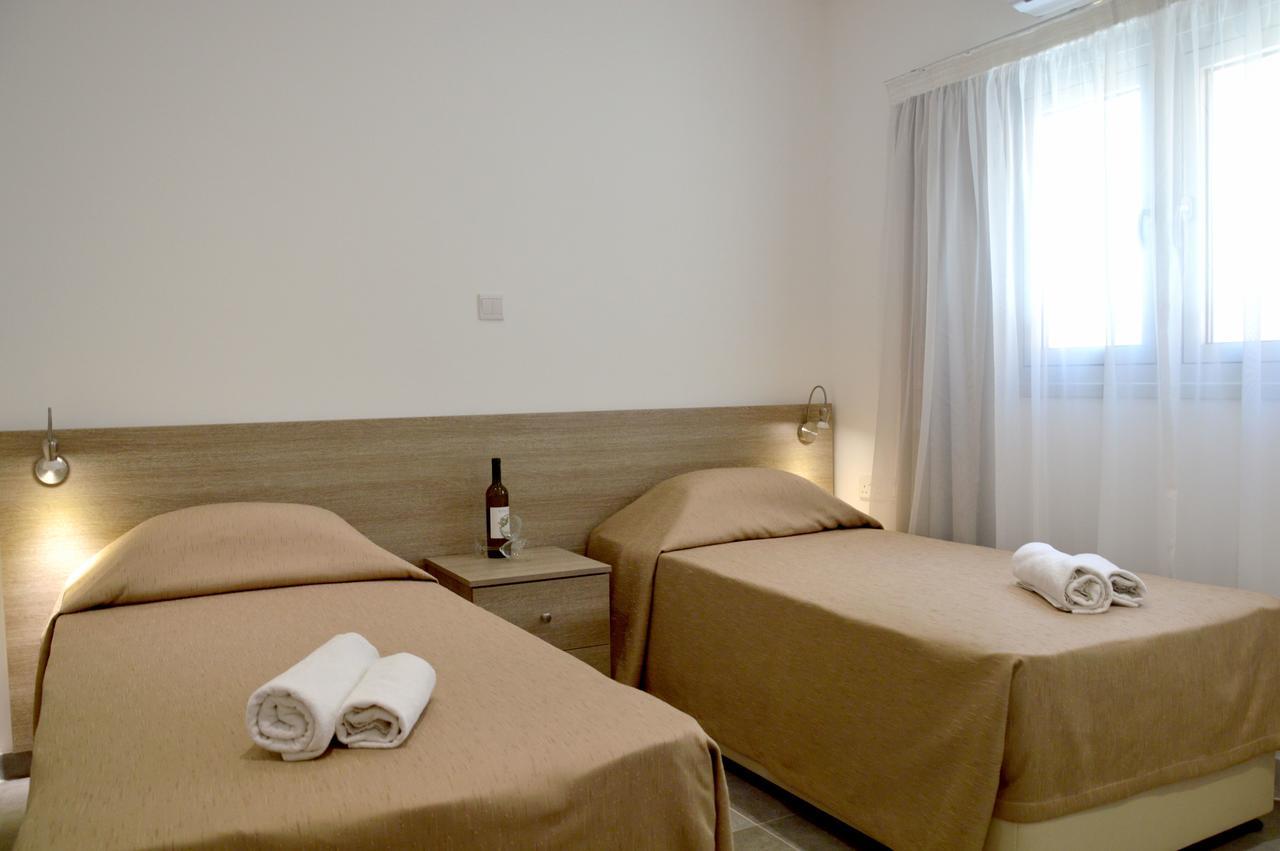 Amazing Napa Apartments Ayia Napa Bagian luar foto